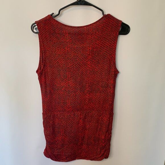 NY & Co Sleeveless Animal Print Top - Picture 6 of 7